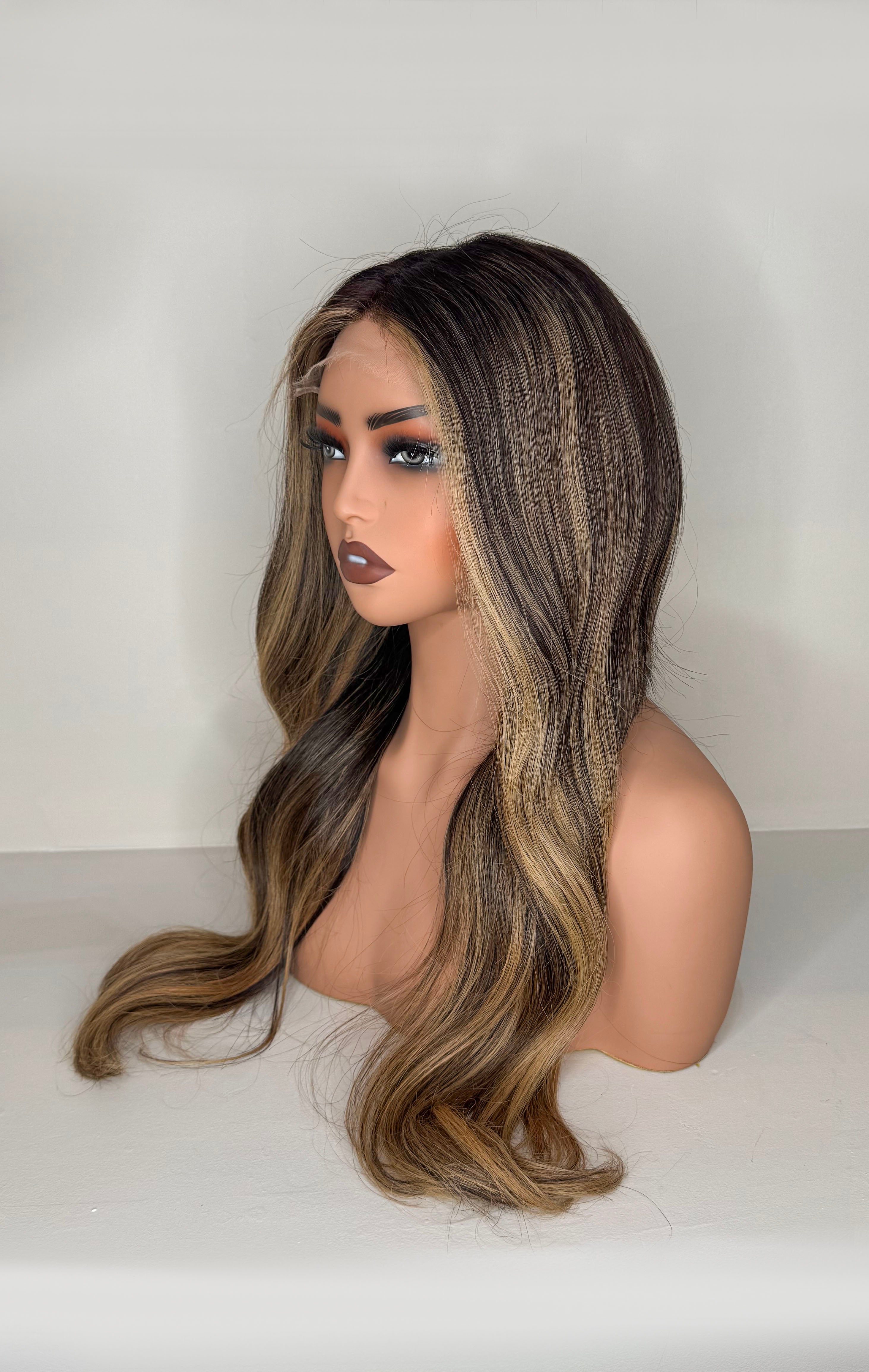 Peluca Blondette con Mechas — Largo 65 cm