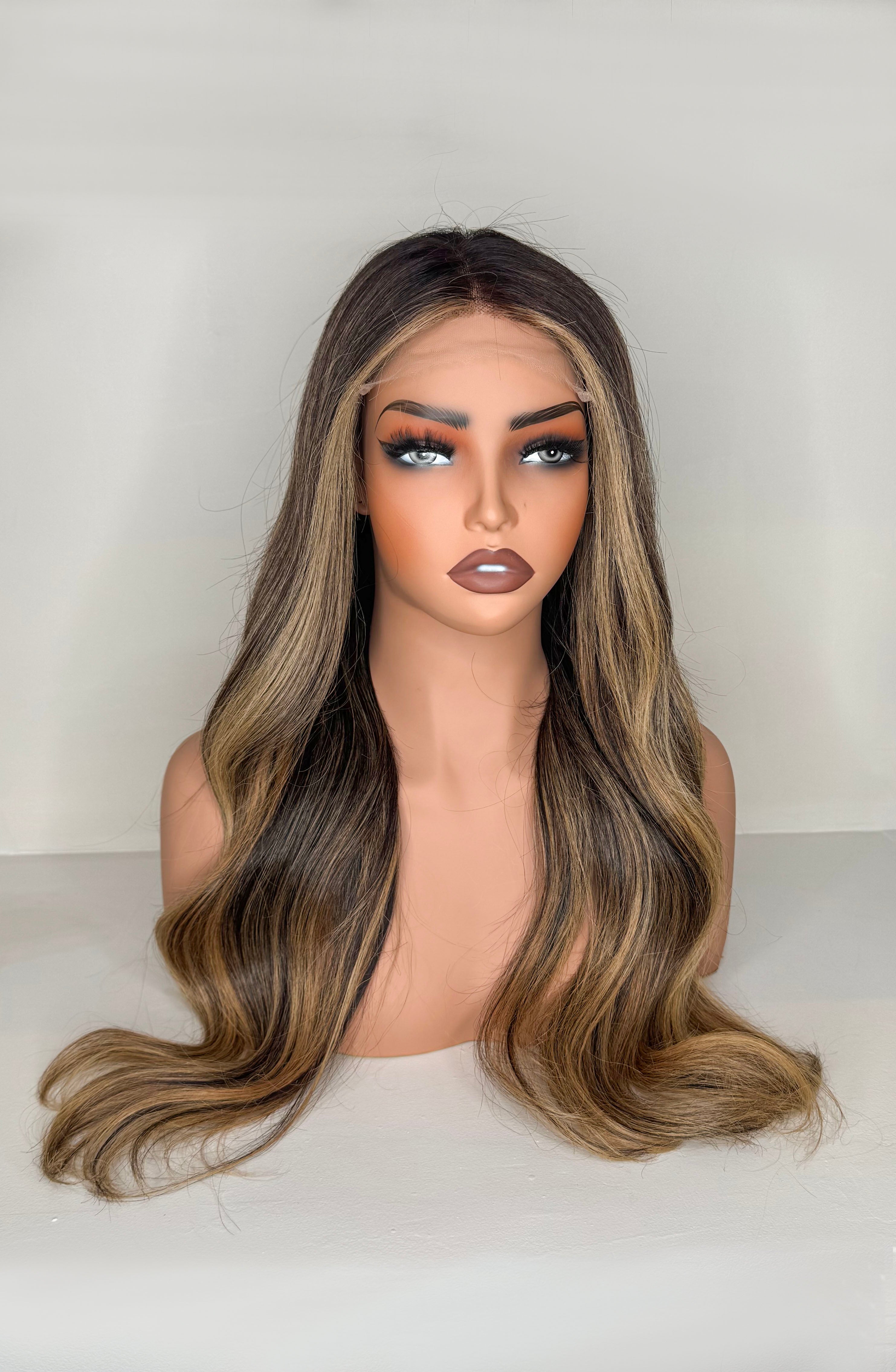Peluca Blondette con Mechas — Largo 65 cm