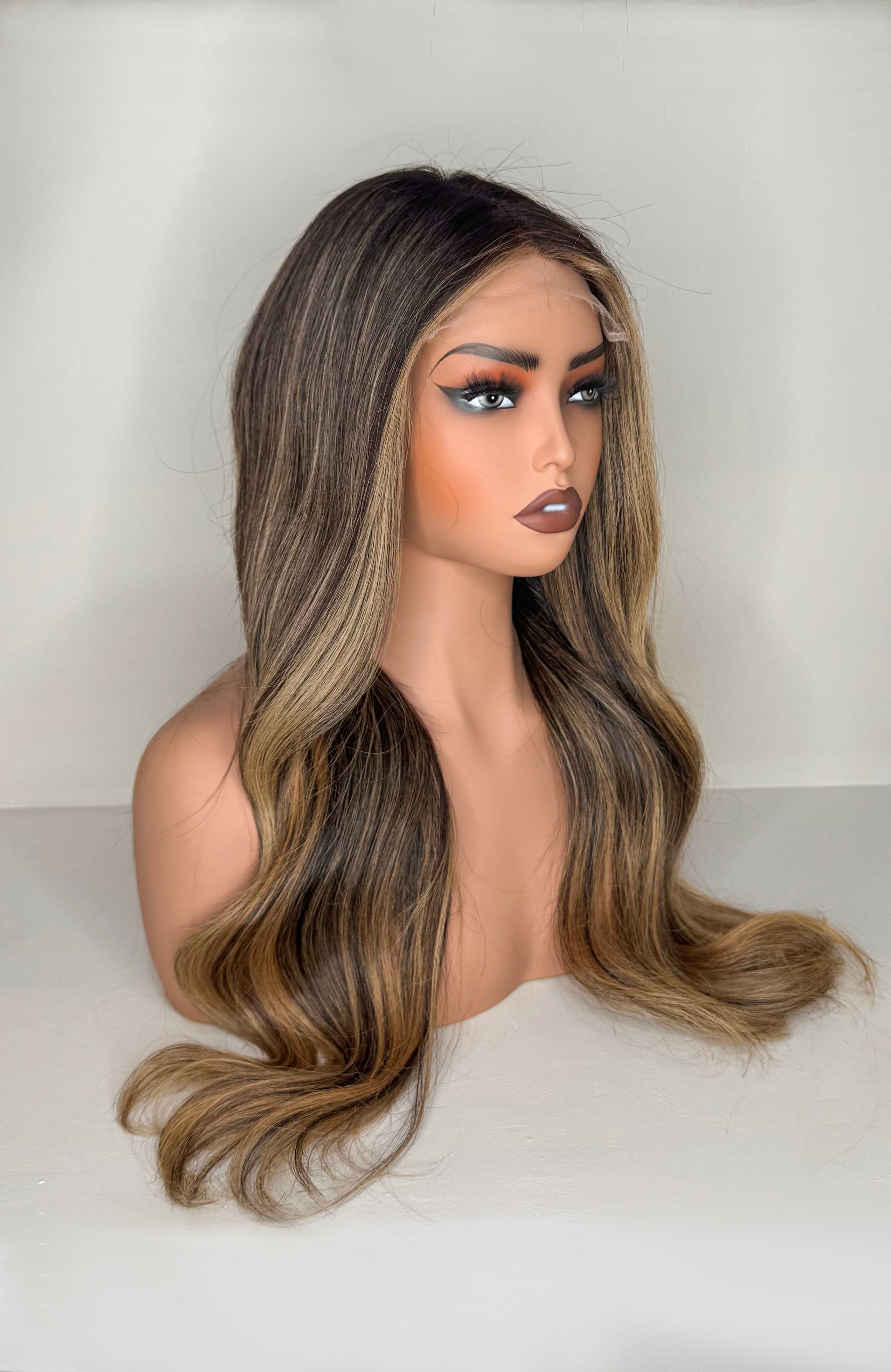 Peluca Blondette con Mechas — Largo 65 cm