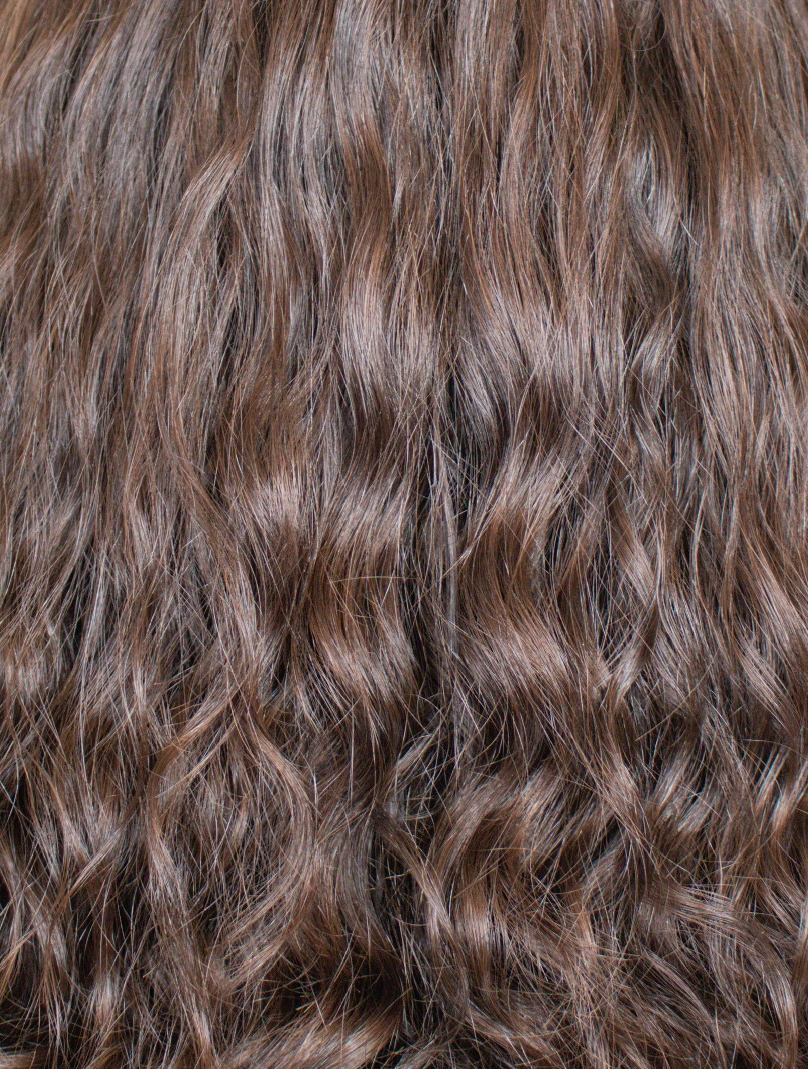 Peluca  castaña onda natural 