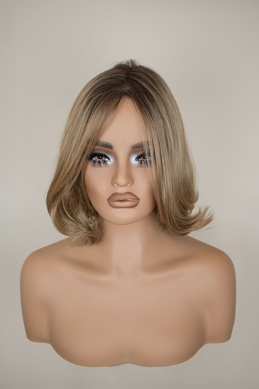 Peluca sintética de alta calidad