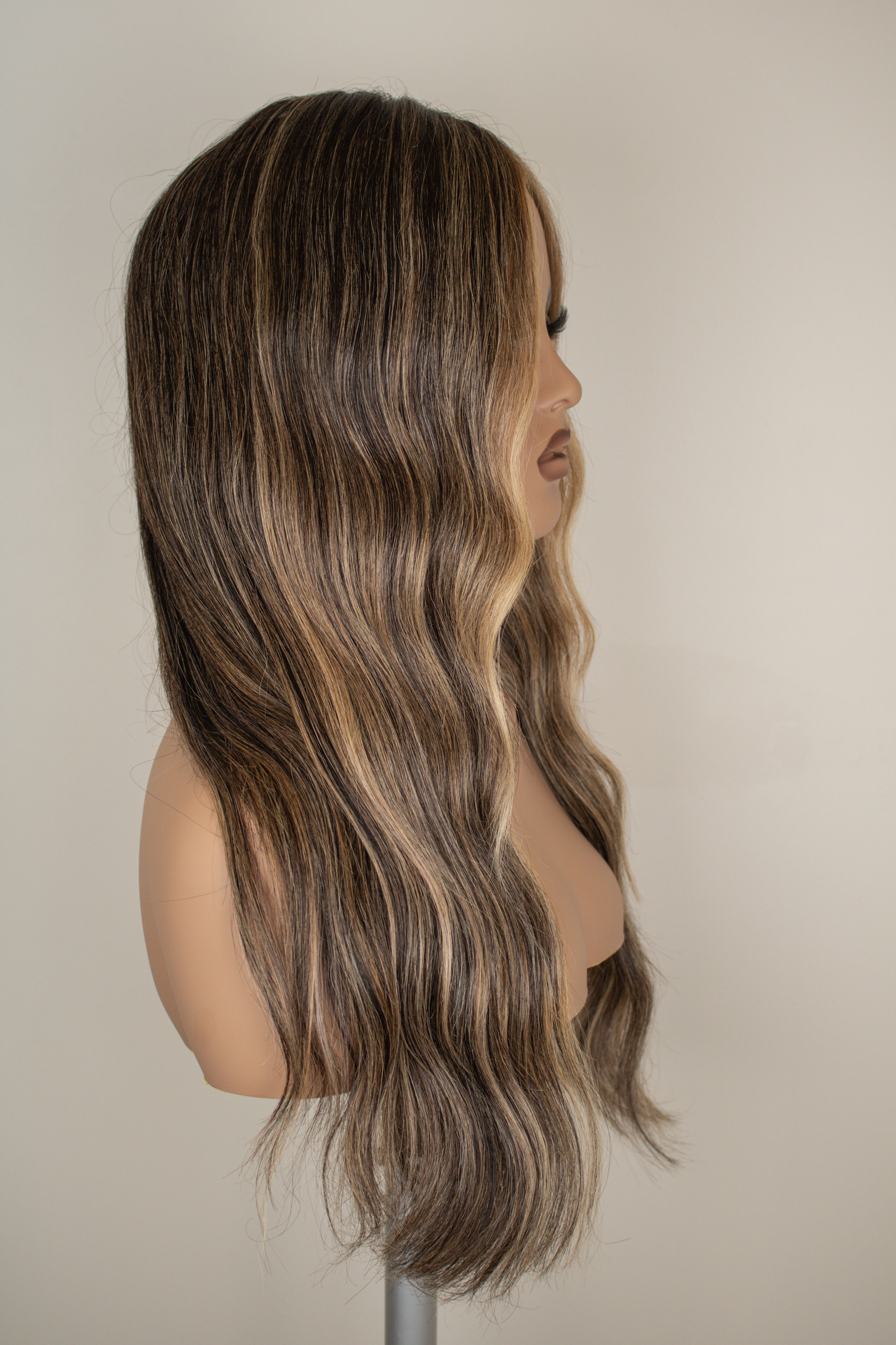 Peluca sintetica Sienna